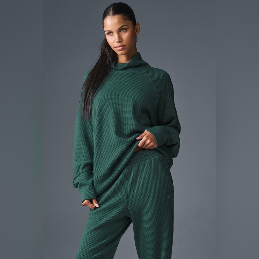 ALO Waffle Weekend Escape Mock Neck Long Sleeve (NWT)